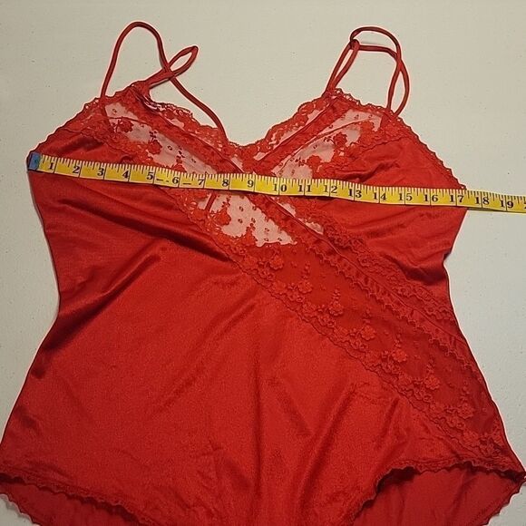 JcPenny Vintage Red Lace Bodysuit, size Medium Valentine's Day Coquettegirl - Picture 8 of 9